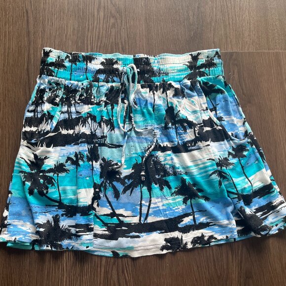 Garage Palm Tree Mini Skirt - Picture 3 of 4